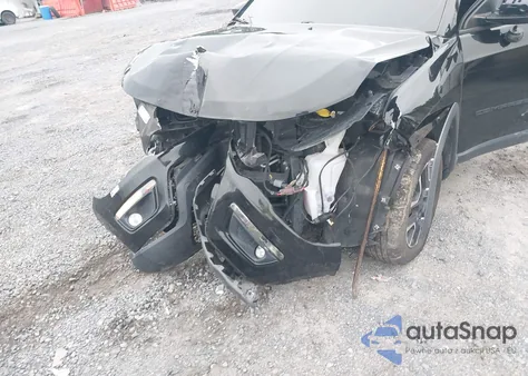 2019 Jeep Compass Upland Edition 4X4 из США, поврежденный, VIN 3C4NJDAB1KT682886